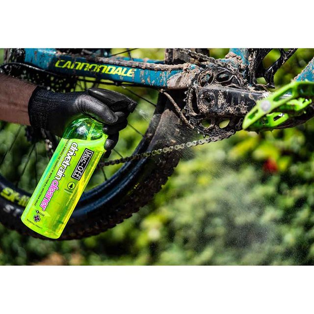 Muc-Off Bio Drivetrain Cleaner 500 ml ketjujen puhdistusaine